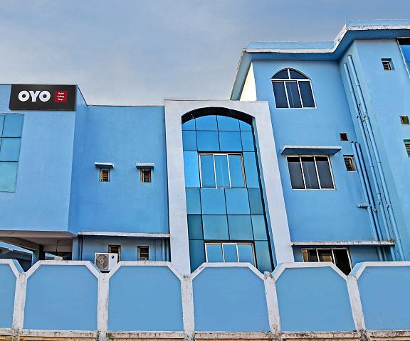 Goroomgo Elite Stay Bhubaneswar Orissa Bhubaneswar Hotel Exterior