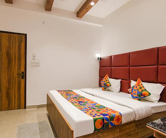 FabHotel Grover Himachal Pradesh Kangra Deluxe Room