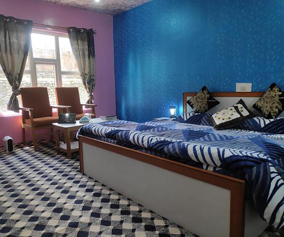 Serene Stay Villa by Doctors Jammu and Kashmir Gulmarg Deluxe Double Room