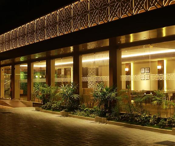 Magnet Hotel Kerala Kannur restaurant