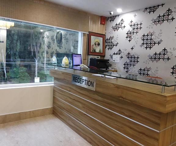 Goldstone Comfort Uttaranchal Dehradun lobby