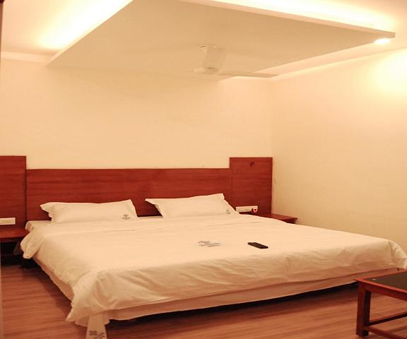 Shivalaya Hotel Tamil Nadu Pudukkottai Deluxe Room with Air Conditioning