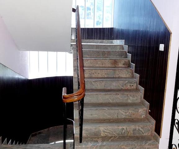 Royal Hotel Tamil Nadu Kodaikanal Staircase