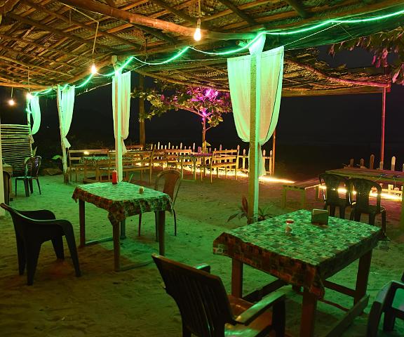 Dakshinamurthi Beach Stay Karnataka Gokarna restaurant