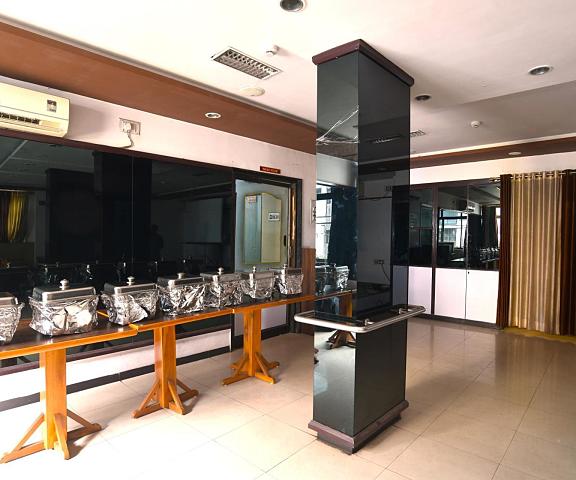 Hotel Vrundavan Residency Gujarat Vadodara restaurant