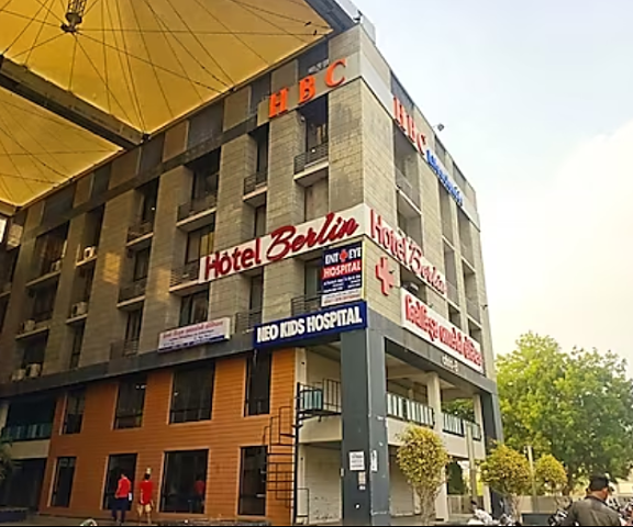 Hotel Berlin Gujarat Gandhinagar Hotel Exterior