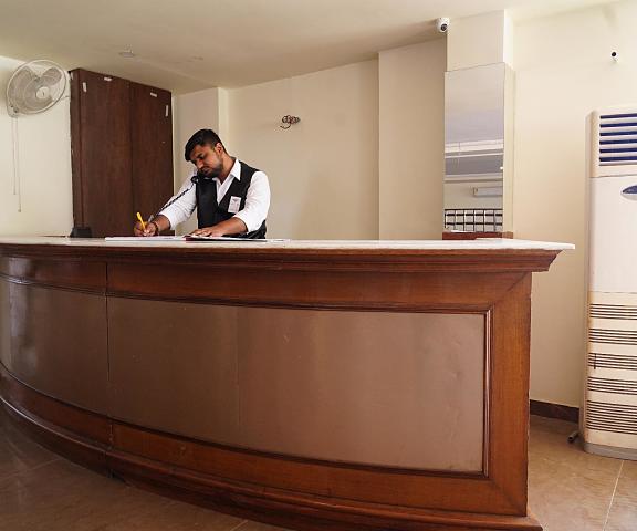 Hotel Shiraaz 3 Punjab Mohali reception