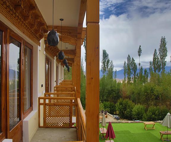 HOTEL ZYPHER LADAKH Jammu and Kashmir Leh balcony/terrace