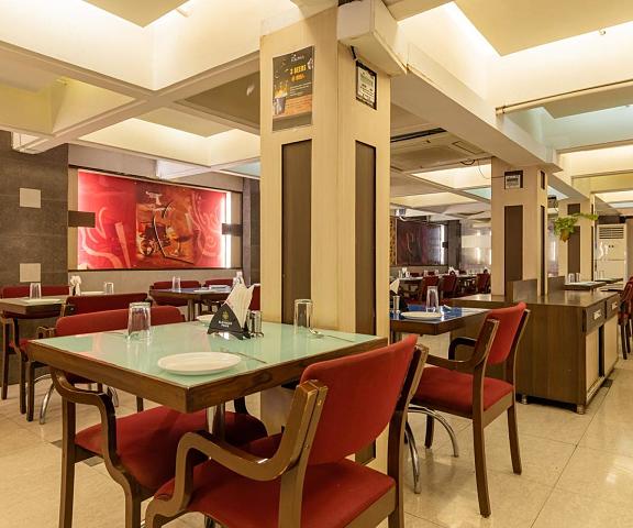 Hotel Kalinga Madhya Pradesh Indore bar/lounge