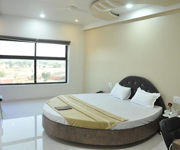 Hotel Shriji Resorts Madhya Pradesh Chhindwara Super Suite
