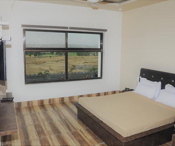 Hotel Shriji Resorts Madhya Pradesh Chhindwara Super Deluxe Room