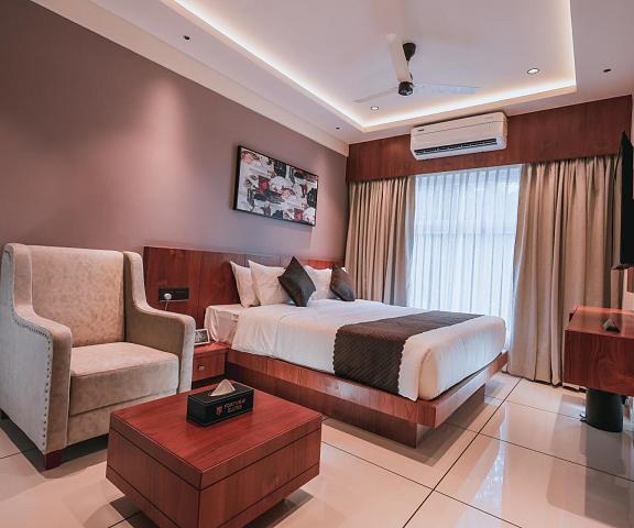 Fortview Suites Kerala Kasaragod Superior King Room