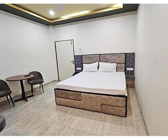 Saalt Bandhan Resort Bihar Muzaffarpur Deluxe Room