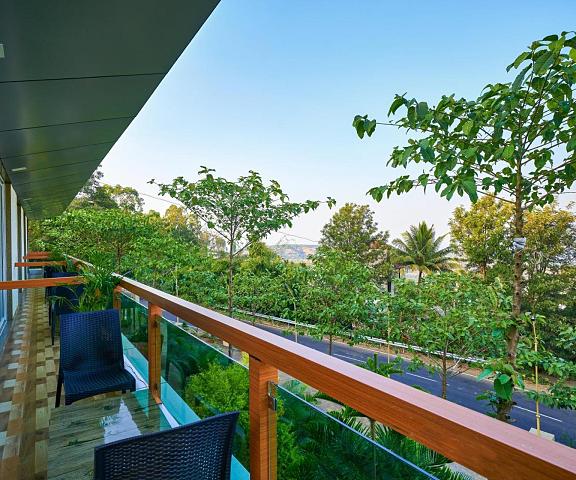 hotel saptarang residency Maharashtra Panhala balcony/terrace