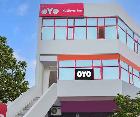 OYO Hotel Platinum Inn Chandigarh Chandigarh entrance