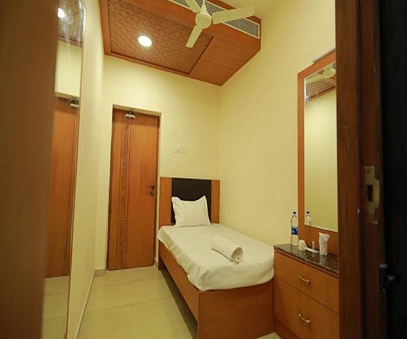 Hotel Ashok Palace Tamil Nadu Karur Classic Room