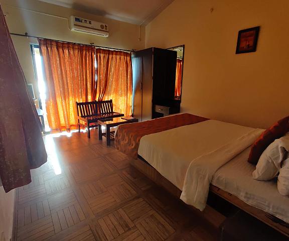 Nakshatra Beach Resort Maharashtra Ratnagiri Emerald Deluxe Room