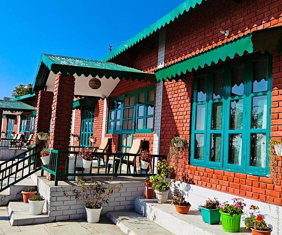 Tehri Retreat, Sursingdhar-Kanatal & Tehri, by Himalayan Eco Lodges Uttaranchal Chamba Two-Bedroom Cottage