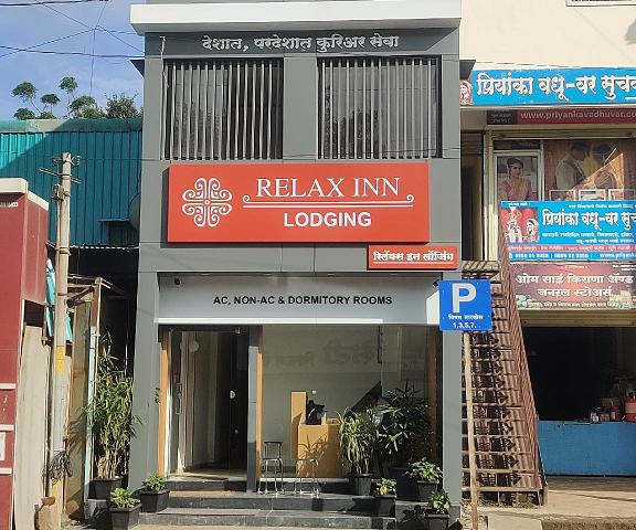 Hotel Relax Inn Maharashtra Satara entrance