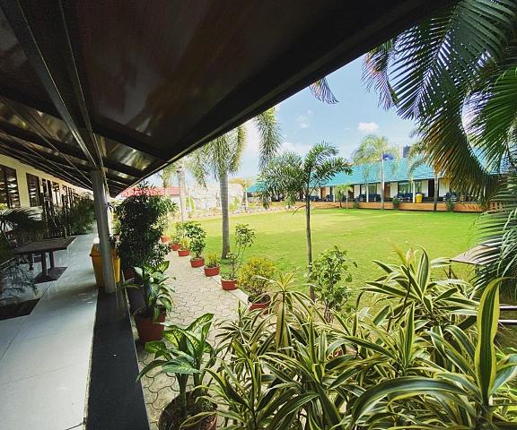 Anand Resort - A luxury Private Pool Villa in Nashik Maharashtra Nashik garden