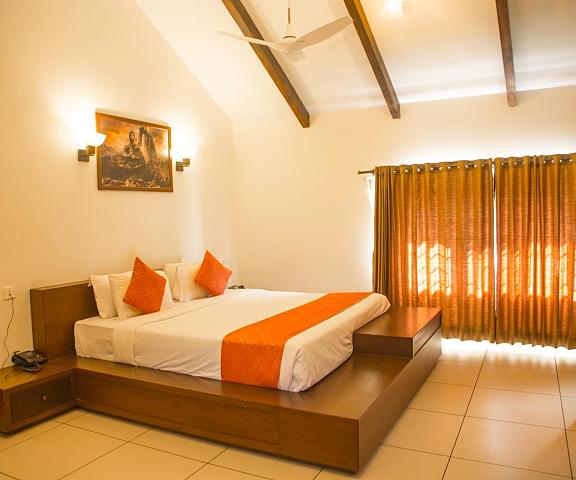 Queens Hotel - Yellow Lake Resorts & Spa- Yercaud Tamil Nadu Yercaud Deluxe Room