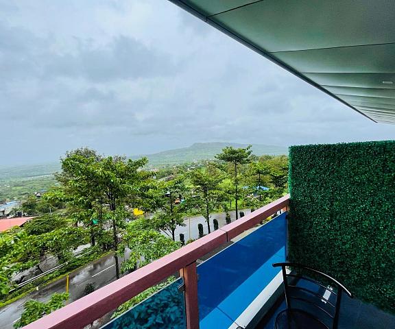 Natural resort panhala Maharashtra Panhala balcony/terrace