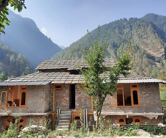 MOKSHA WOODHOUSE Himachal Pradesh Kasol exterior view