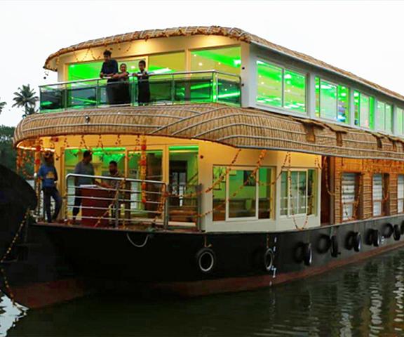 Indraprastham Houseboat Kerala Alleppey 