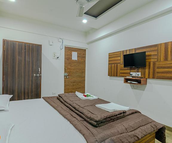 WHITEHOUSE BEACH RESORT Maharashtra Alibaug Standard Room without Window