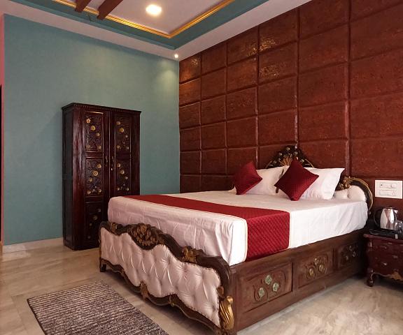 Kokan Heritage Resort Maharashtra Malvan bed