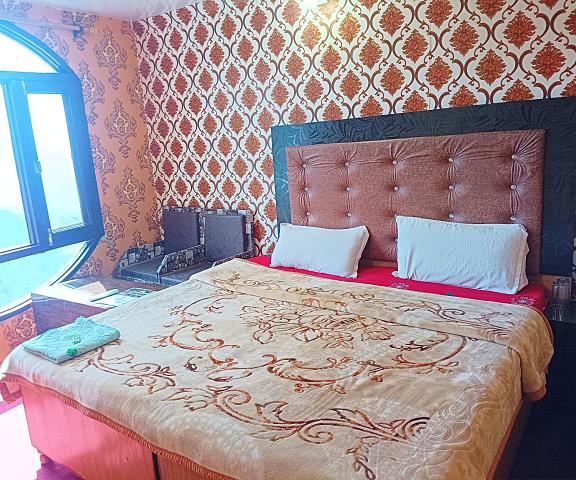 Karan Resort Jammu and Kashmir Patnitop Standard Room