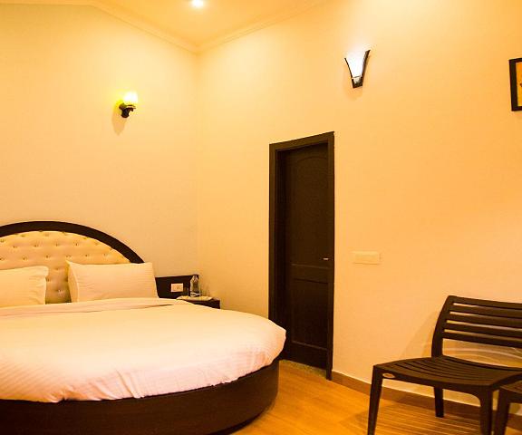 La Bellevue (Club & Resort) Uttaranchal Corbett Deluxe Room