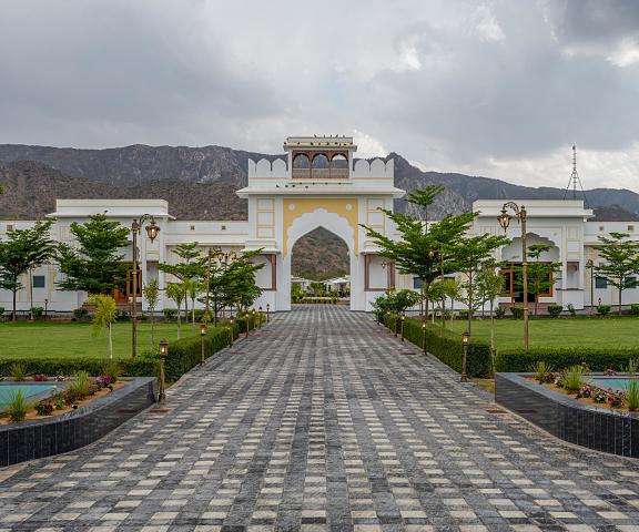 Hukamgarh - A Luxury Boutique Resort Rajasthan Mandawa entrance