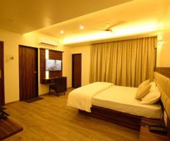 Hotel Manasi Pride, Satara Maharashtra Satara Deluxe Air Conditioning Room