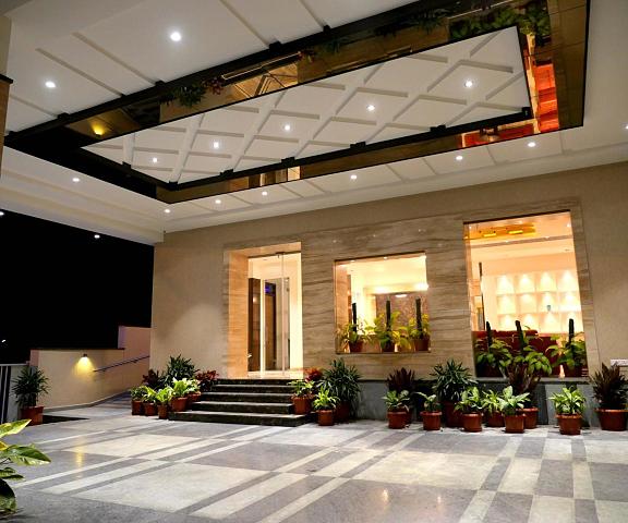 ASR Parklane - A Bergamont Group of Hotels Tamil Nadu Hosur entrance