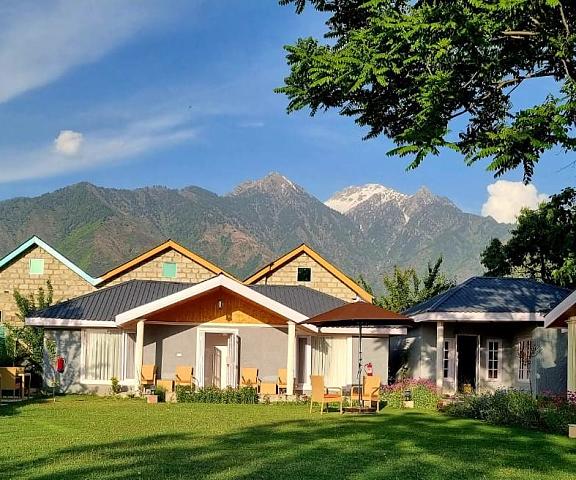 Upani Cottages Jammu and Kashmir Srinagar garden