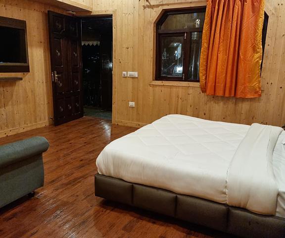 Jai Anjana Resort Uttaranchal Kanatal Premium Room