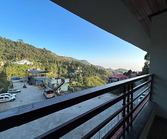 Hotel 7 Heavens Uttaranchal Mussoorie balcony/terrace