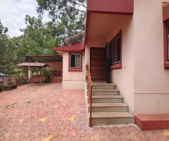 Spacious 3 Bedroom Villa Near Mapro Garden Maharashtra Mahabaleshwar entrance