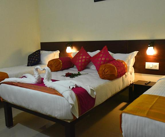 KUMBAKONAM INN HOTELS - KUMBAKONAM INN STAY Tamil Nadu Kumbakonam Family Suite