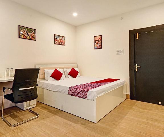 OYO Flagship Axom Inn Assam Guwahati Standard Double Room