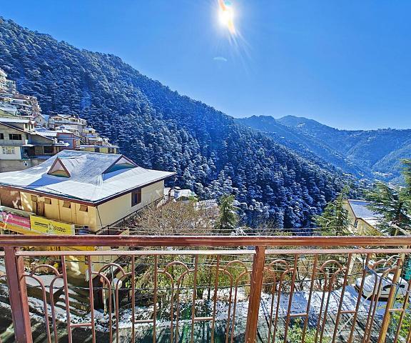 Frosty Woods Homestay Himachal Pradesh Shimla balcony/terrace