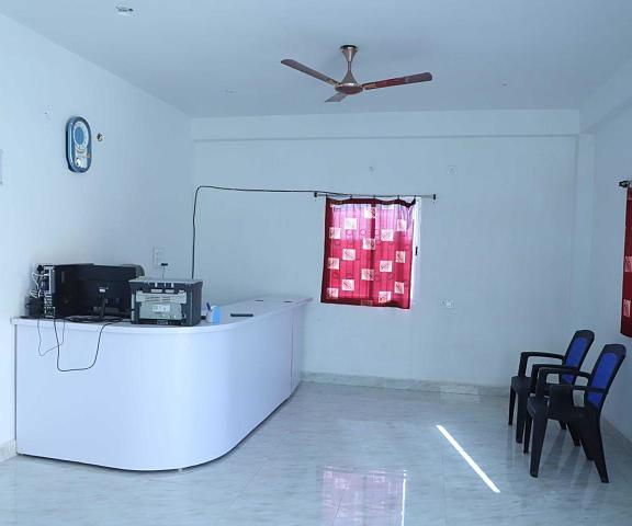 OYO 85737 Shiv Guru Guest House Bihar Bodhgaya lobby