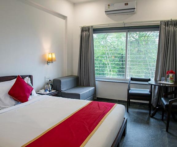 Hotel Kantara Maharashtra Lonavala Deluxe Room