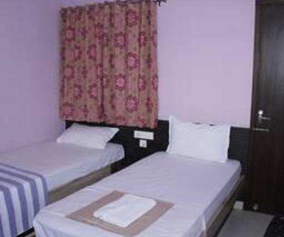Jeyam Residency Tamil Nadu Dindigul Standard Ac Single Room