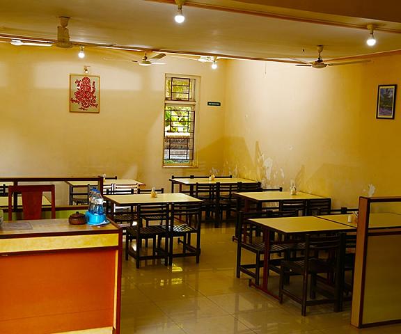 Hotel Durvankur Maharashtra Ganpatipule Food & Dining