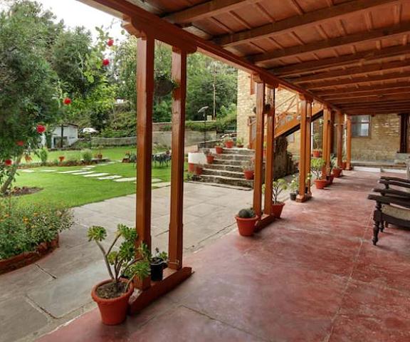 Chevron Eco Lodge Uttaranchal Kausani Property Grounds