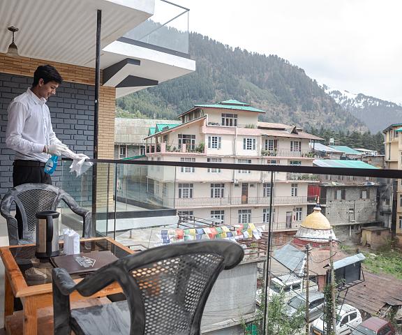 Hotel Himgiri Himachal Pradesh Manali Hotel View