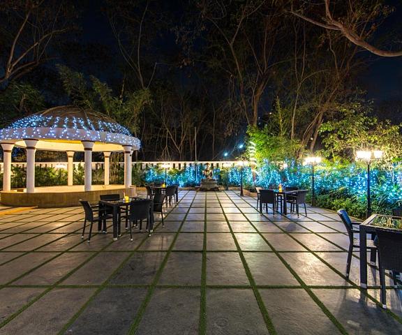 Hotel Phoenix Koregaon Park Maharashtra Pune Outdoors