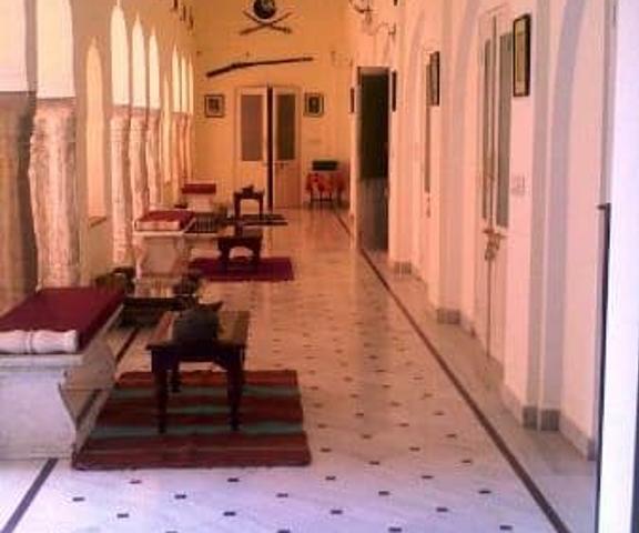 Castle Khandela Rajasthan Sikar corridor